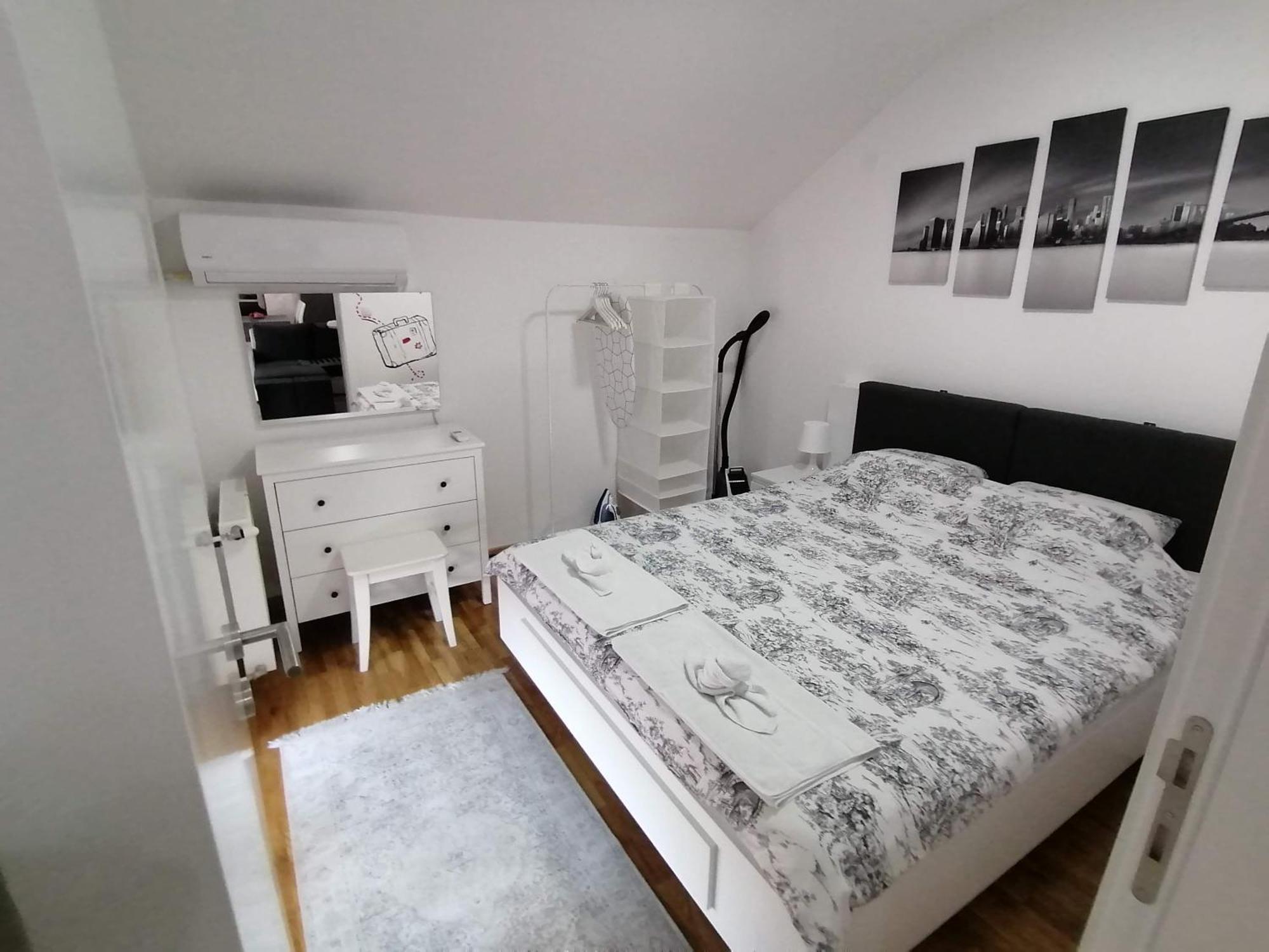 Nenadovic Apartman Obrenovac  المظهر الخارجي الصورة