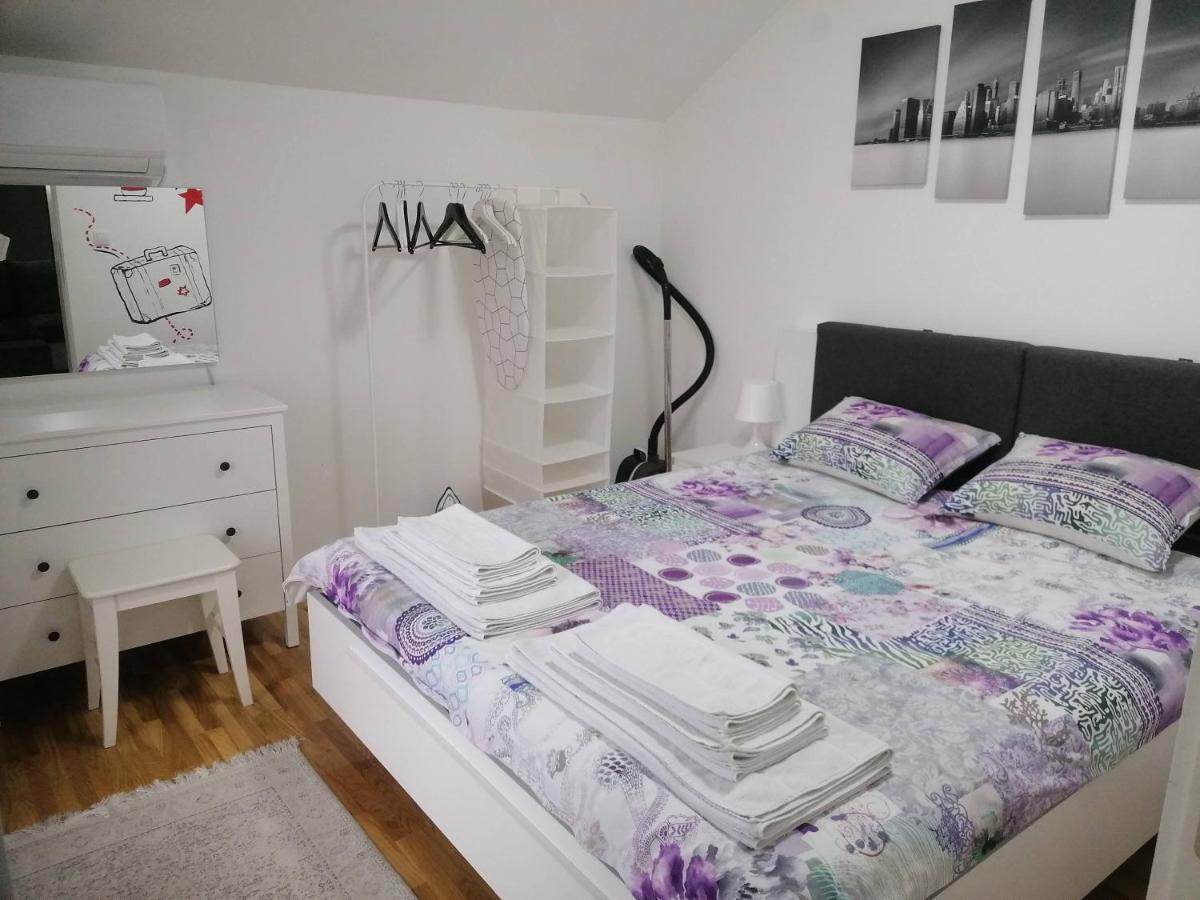 Nenadovic Apartman Obrenovac  المظهر الخارجي الصورة
